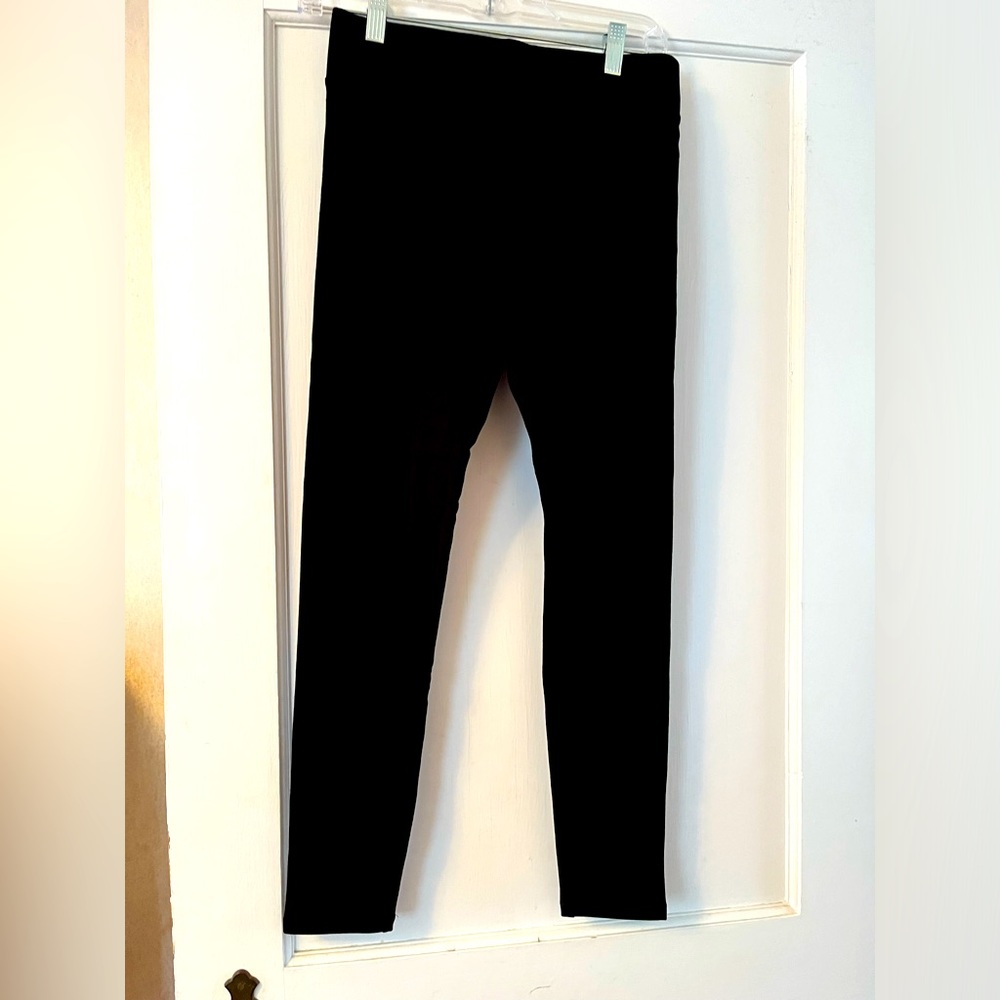 Women’s Black Leggings Size Small